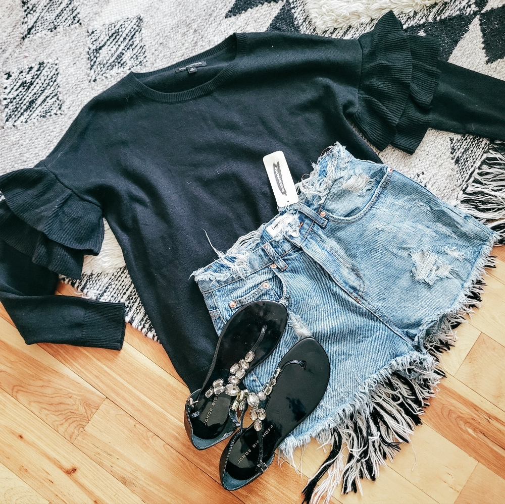 Banana Republic wool blend ruffle sleeve top